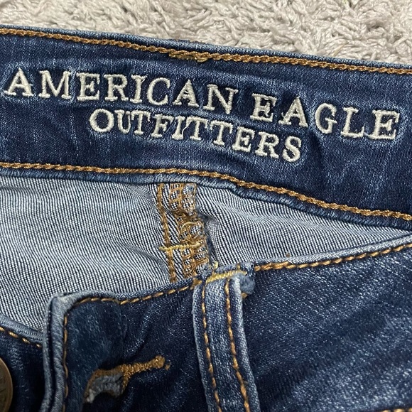 AE Ne(x)t Level Ripped Low-Rise Jegging, size 2 - Picture 1 of 5